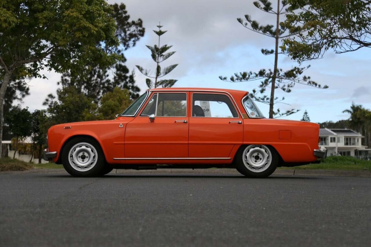 1969 ALFA ROMEO GIULIA SUPER 5 SP MANUAL 4D SEDAN