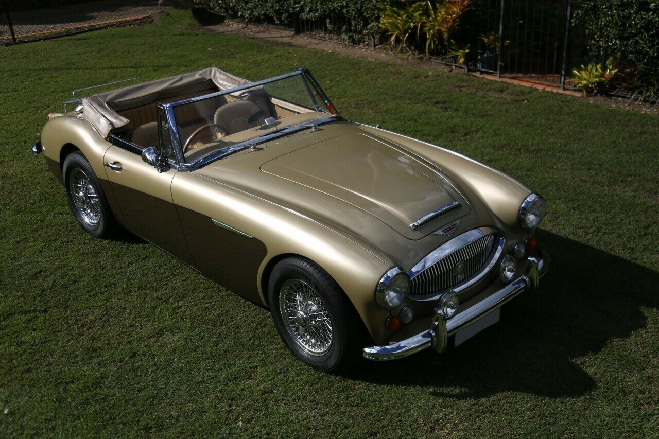 1966 AUSTIN HEALEY 3000 MK III BJ8 4 SP MANUAL + O/DRIVE 2D ROADSTER