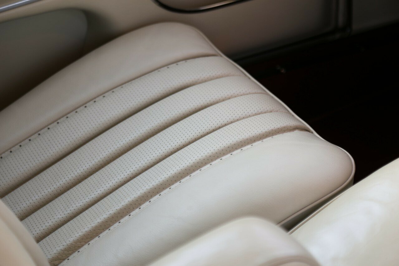 1968 MERCEDES-BENZ 280 SE 3 SP AUTOMATIC 2D COUPE