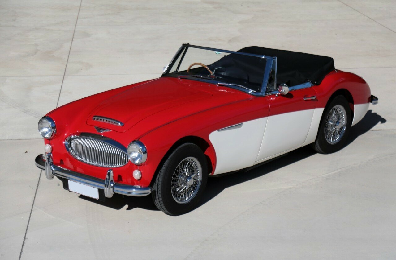 1964 AUSTIN HEALEY 3000 MK III BJ8 4 SP MAN + OVERDRIVE 2D CONVERTIBLE