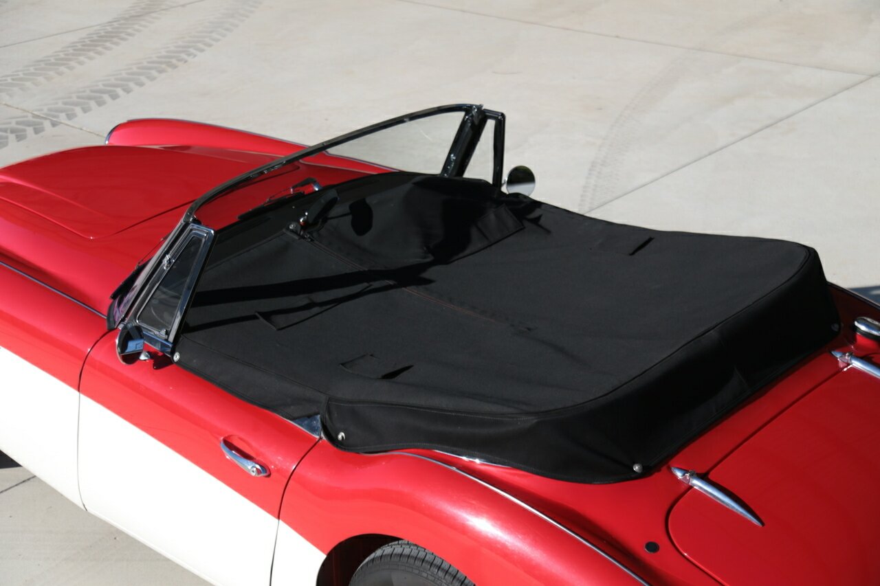1964 AUSTIN HEALEY 3000 MK III BJ8 4 SP MAN + OVERDRIVE 2D CONVERTIBLE