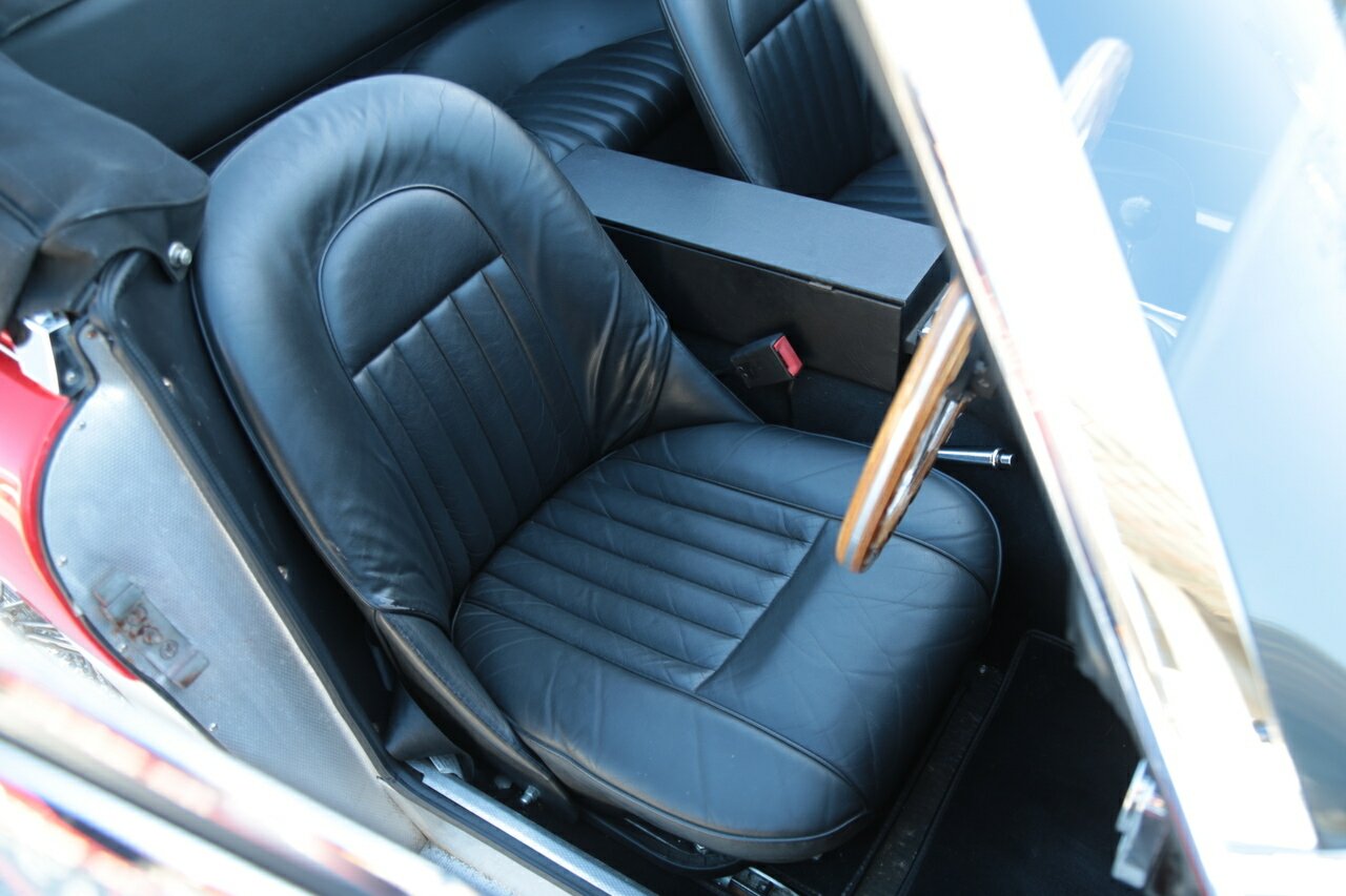 1964 AUSTIN HEALEY 3000 MK III BJ8 4 SP MAN + OVERDRIVE 2D CONVERTIBLE