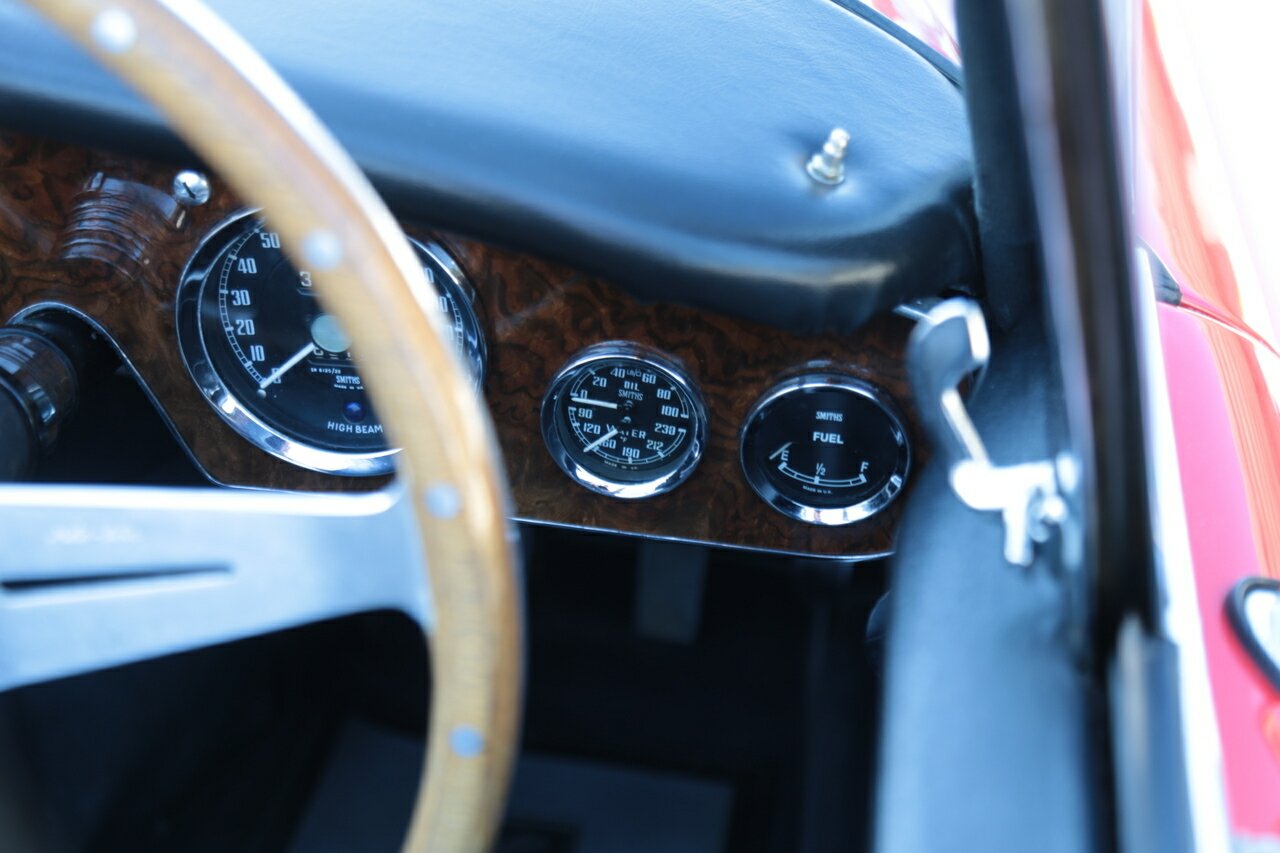 1964 AUSTIN HEALEY 3000 MK III BJ8 4 SP MAN + OVERDRIVE 2D CONVERTIBLE