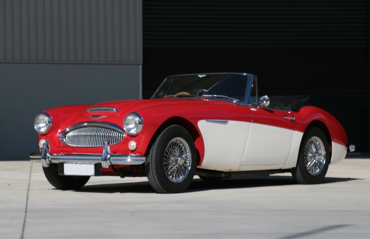 1964 AUSTIN HEALEY 3000 MK III BJ8 4 SP MAN + OVERDRIVE 2D CONVERTIBLE
