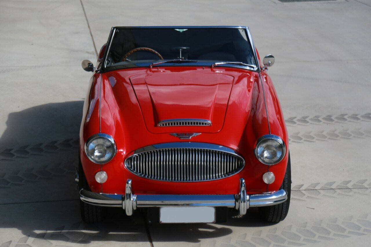1964 AUSTIN HEALEY 3000 MK III BJ8 4 SP MAN + OVERDRIVE 2D CONVERTIBLE