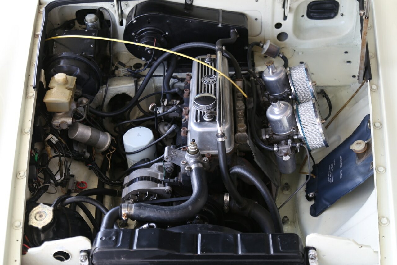 1978 MG MGB 4 SP MANUAL + OVERDRIVE ROADSTER
