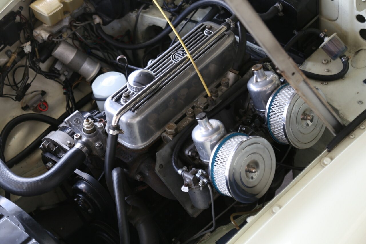 1978 MG MGB 4 SP MANUAL + OVERDRIVE ROADSTER
