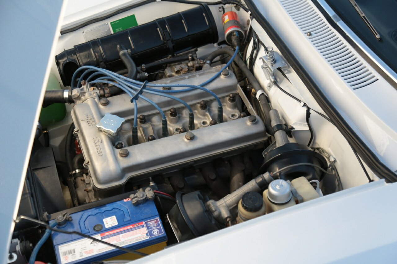1973 ALFA ROMEO GTV 2000 5 SP MANUAL 2D COUPE