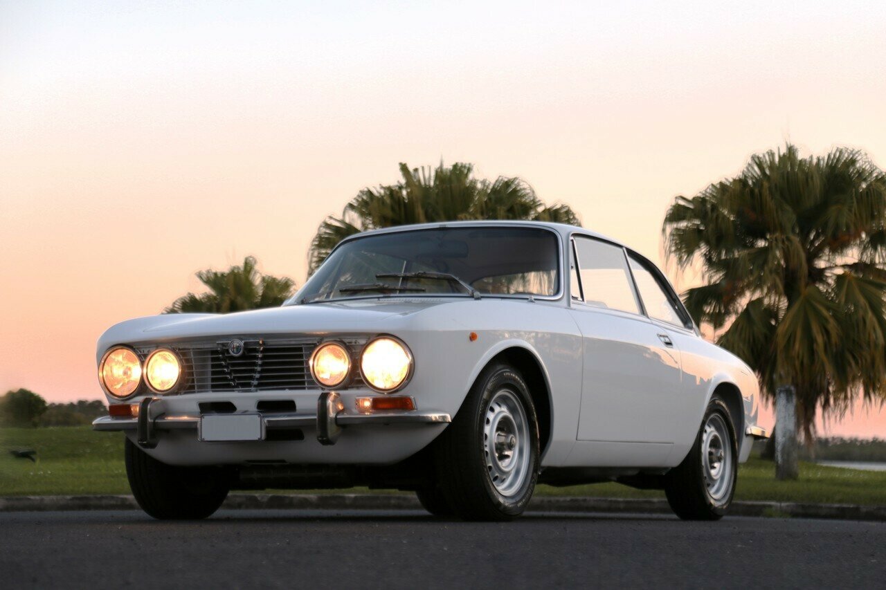 1973 ALFA ROMEO GTV 2000 5 SP MANUAL 2D COUPE