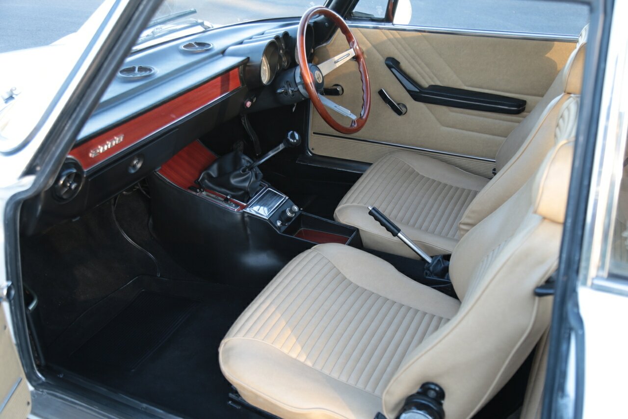 1973 ALFA ROMEO GTV 2000 5 SP MANUAL 2D COUPE