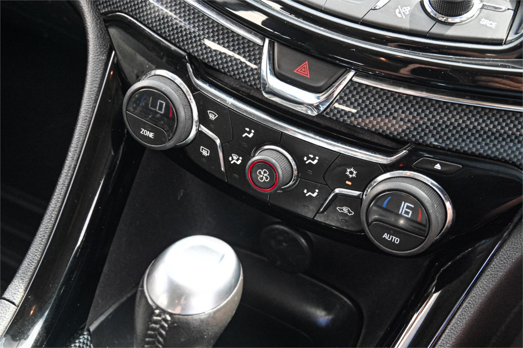 2014 HOLDEN COMMODORE VF MY15 SV6 6 SP AUTOMATIC 4D SPORTWAGON