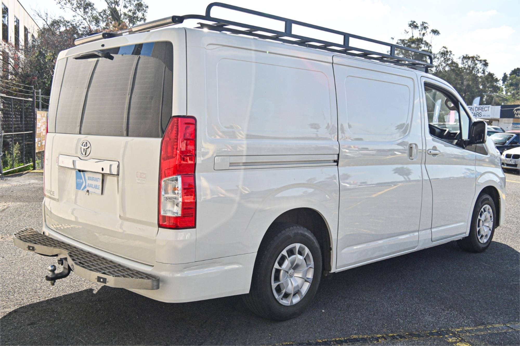 2022 TOYOTA HIACE GDH300R LWB 6 SP AUTO SEQUENTIAL 5D VAN