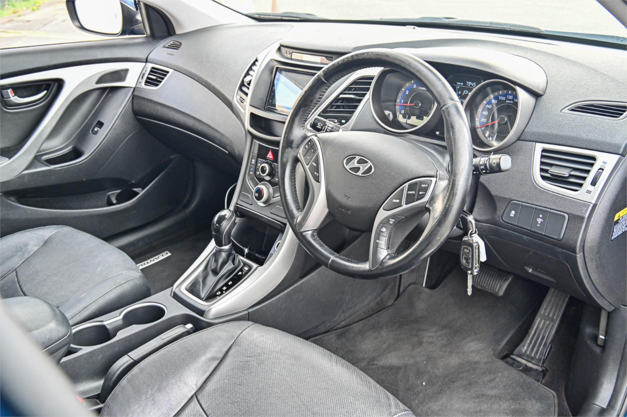 2014 HYUNDAI ELANTRA MD SERIES 2 (MD3) SE AUTOMATIC SEDAN