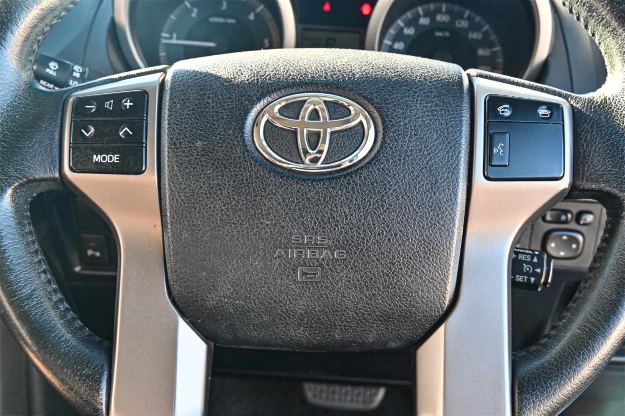 2013 TOYOTA LANDCRUISER KDJ150R 11 UPGRADE PRADO GXL (4x4) 6 SP MANUAL 4D WAGON