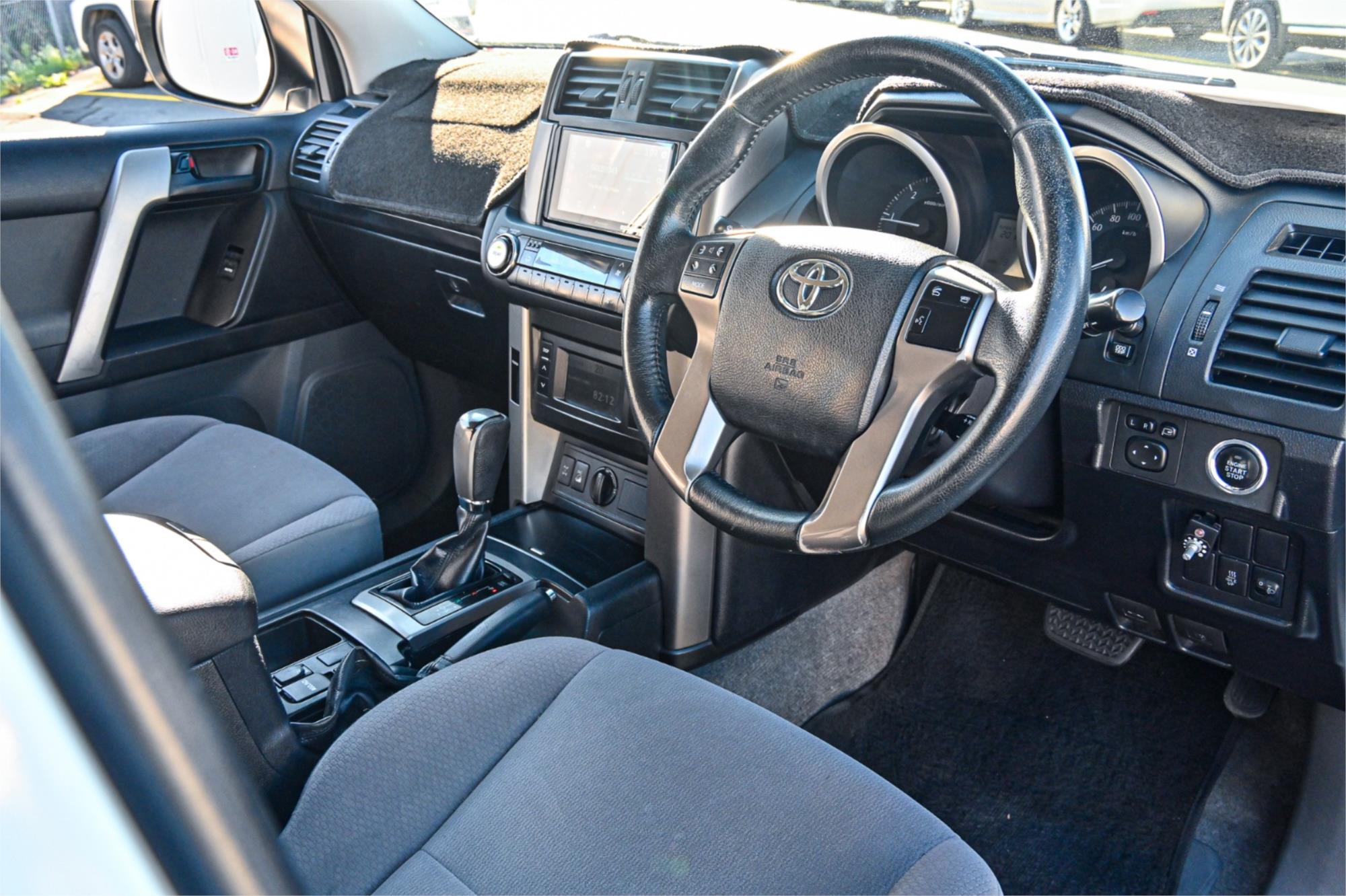 2013 TOYOTA LANDCRUISER KDJ150R 11 UPGRADE PRADO GXL (4x4) 6 SP MANUAL 4D WAGON