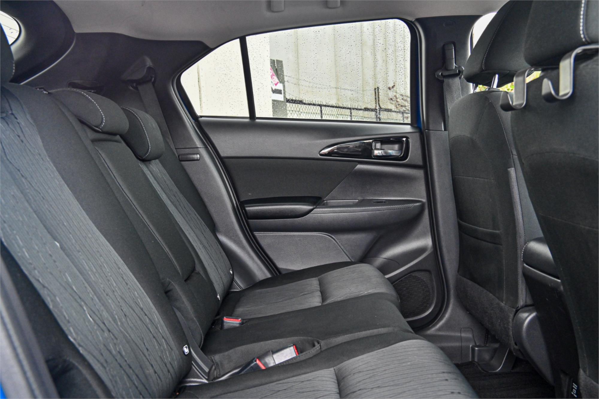 2017 MITSUBISHI ECLIPSE CROSS YA LS (2WD) CONTINUOUS VARIABLE 4D WAGON
