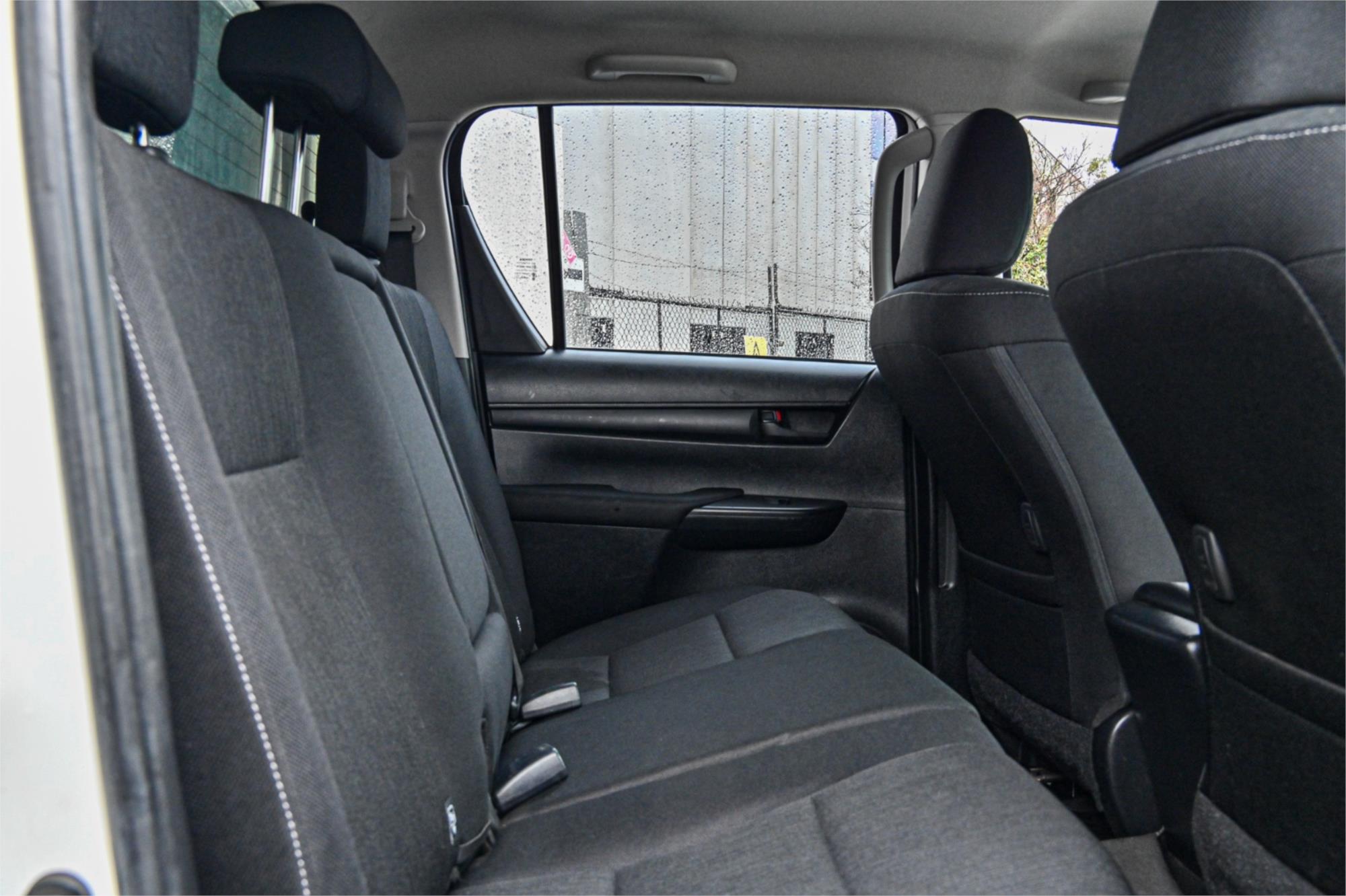 2019 TOYOTA HILUX GUN126R MY19 SR5 (4x4) 6 SP AUTOMATIC DOUBLE CAB P/UP