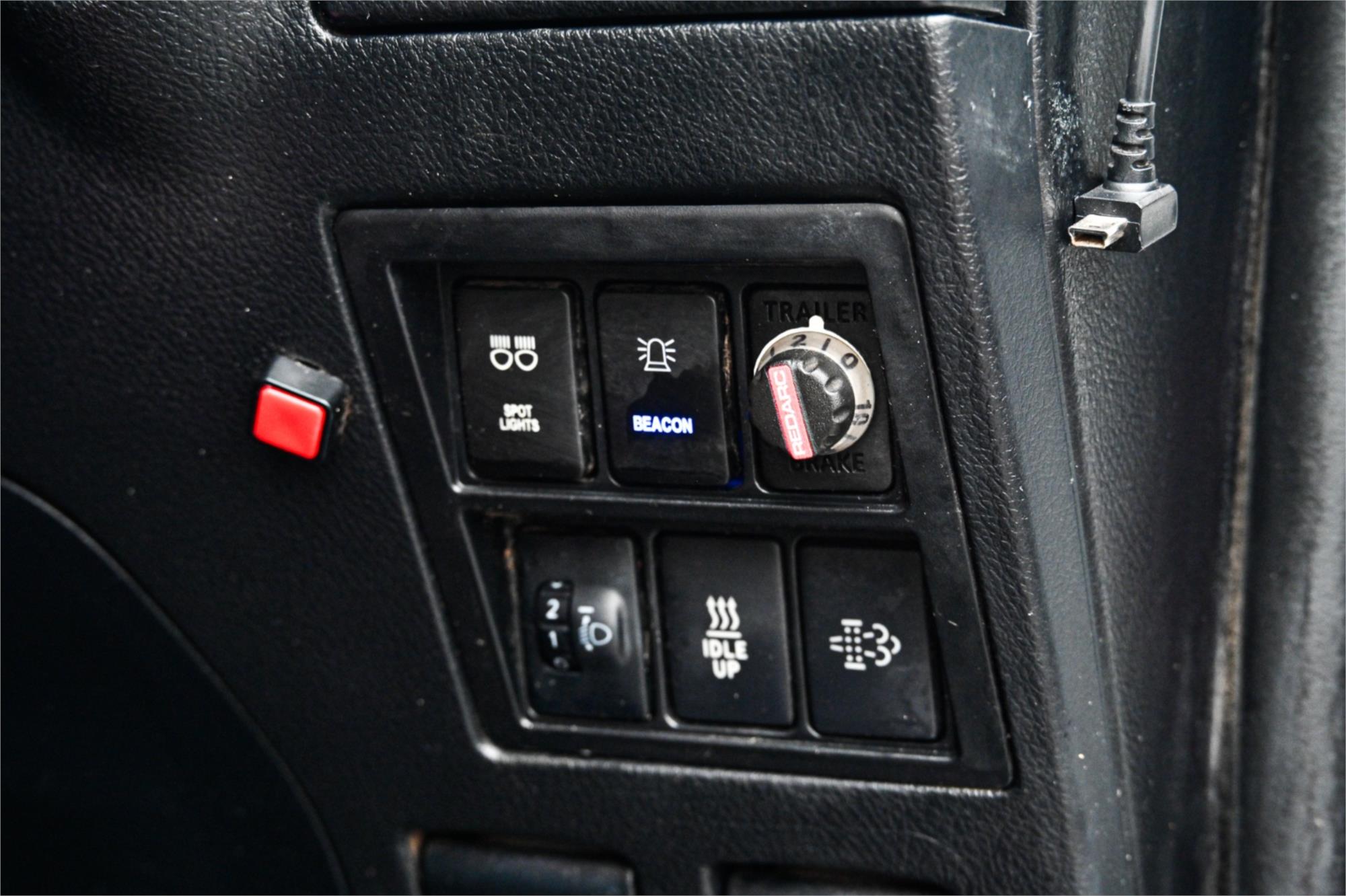 2019 TOYOTA HILUX GUN126R MY19 SR (4x4) 6 SP AUTOMATIC DOUBLE CAB P/UP