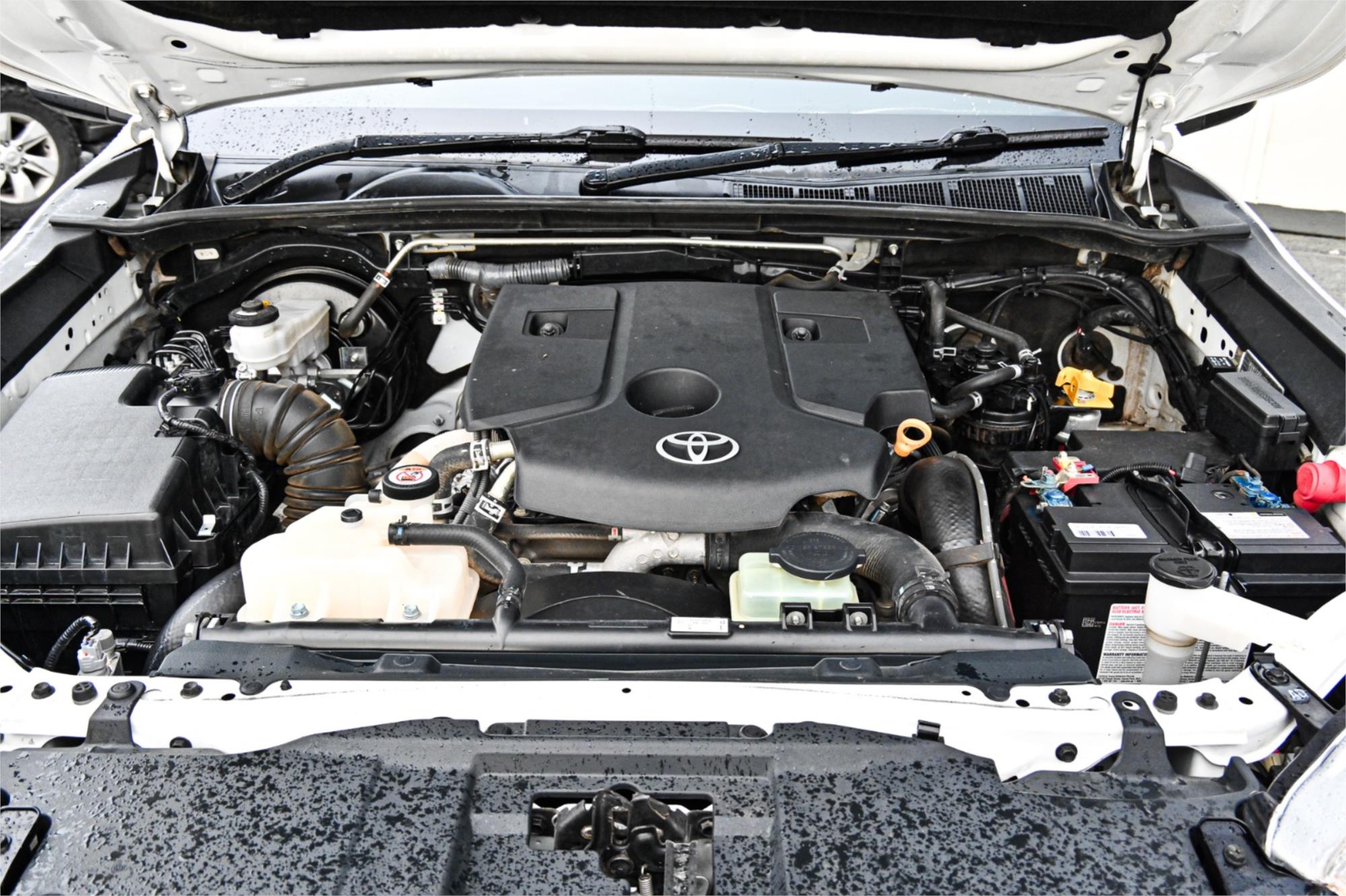 2019 TOYOTA HILUX GUN126R MY19 SR (4x4) 6 SP AUTOMATIC DOUBLE CAB P/UP