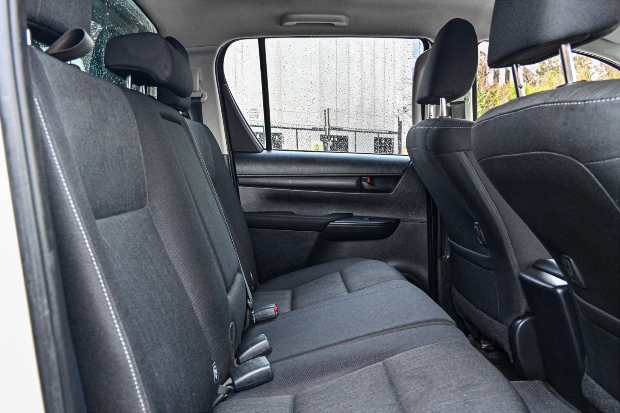 2019 TOYOTA HILUX GUN126R MY19 SR (4x4) 6 SP AUTOMATIC DOUBLE CAB P/UP