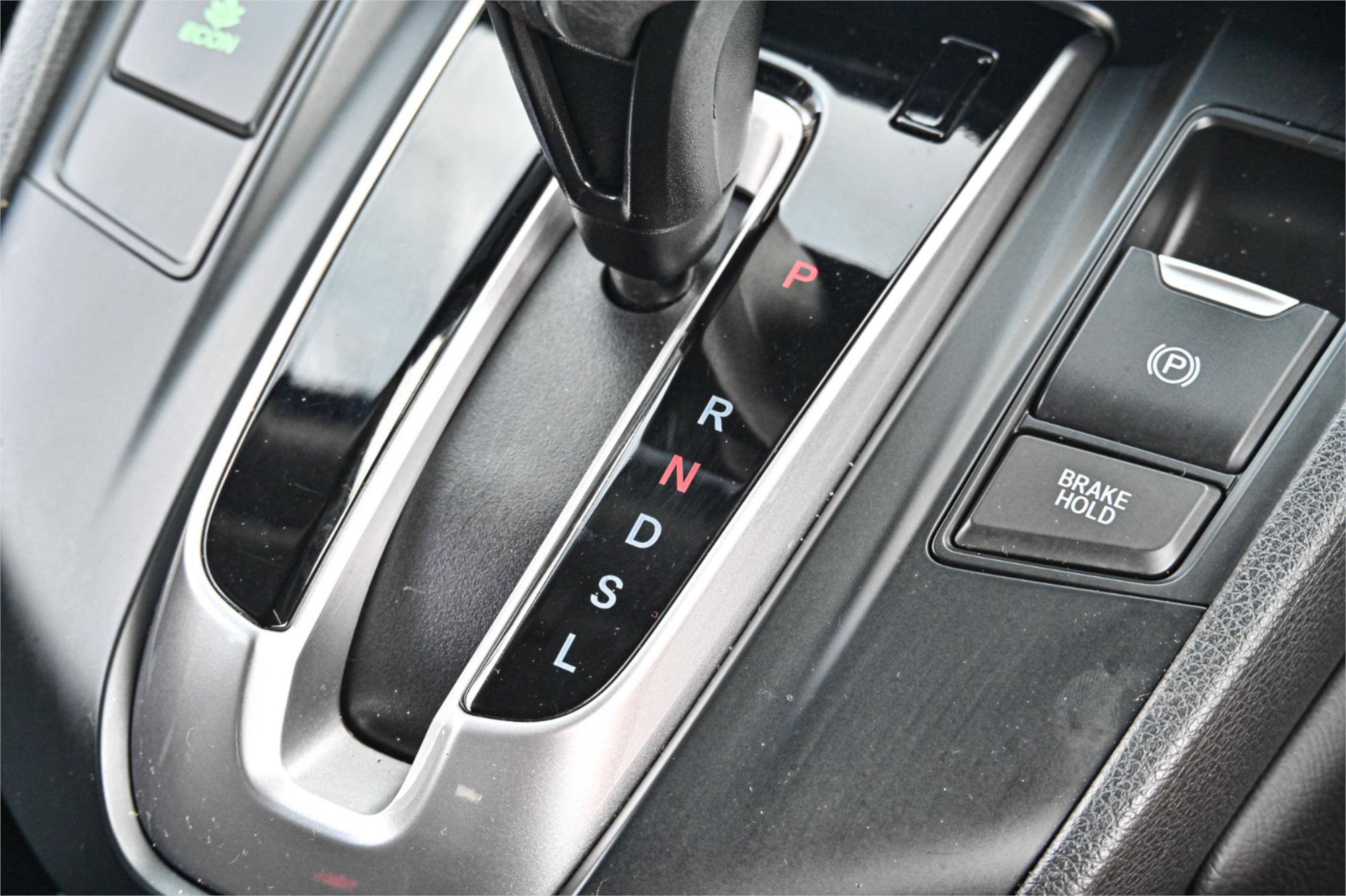 2017 HONDA CR-V MY18 VTi-S (2WD) CONTINUOUS VARIABLE 4D WAGON