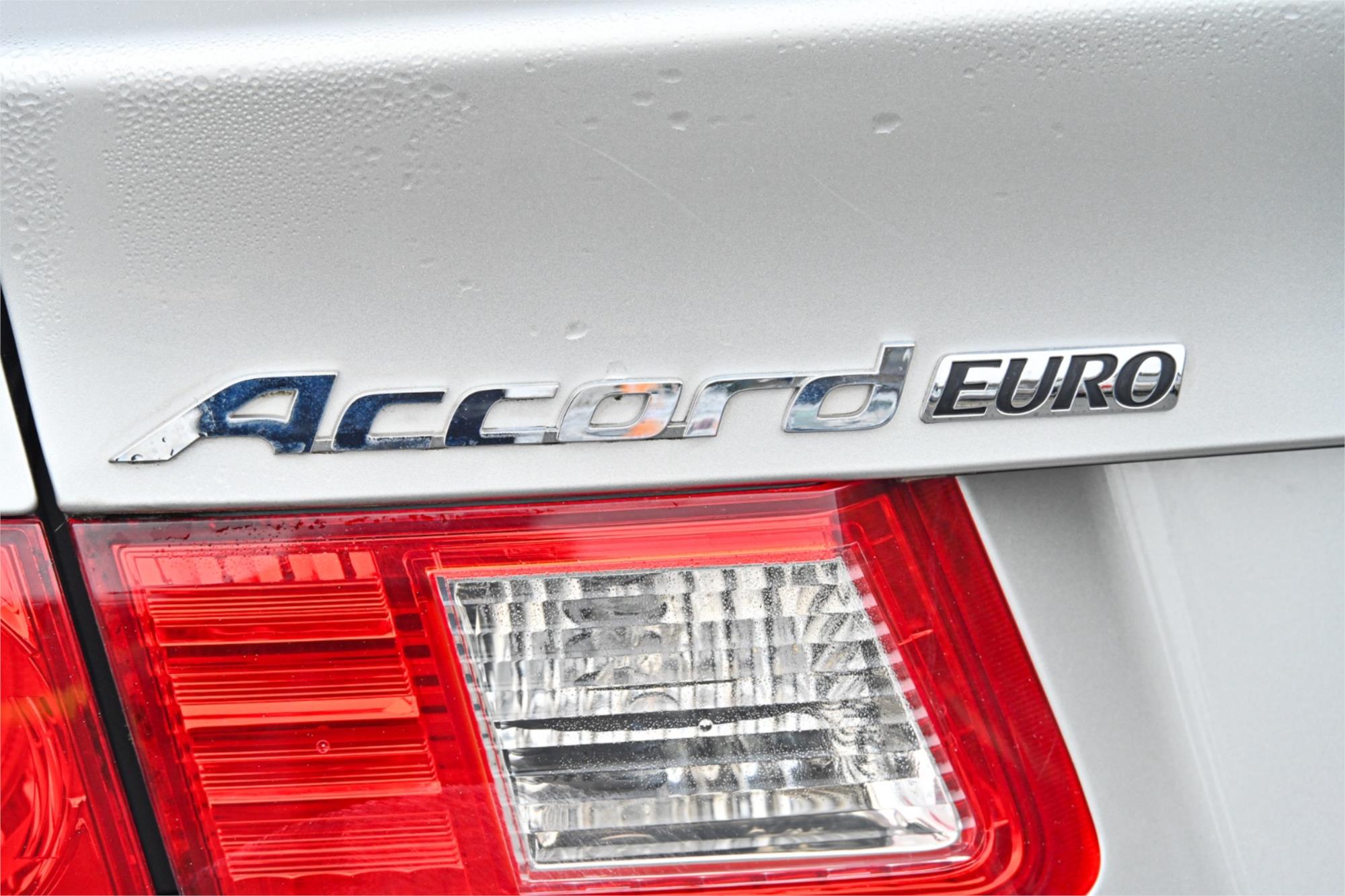 2010 HONDA ACCORD 10 EURO LUXURY 5 SP AUTOMATIC 4D SEDAN