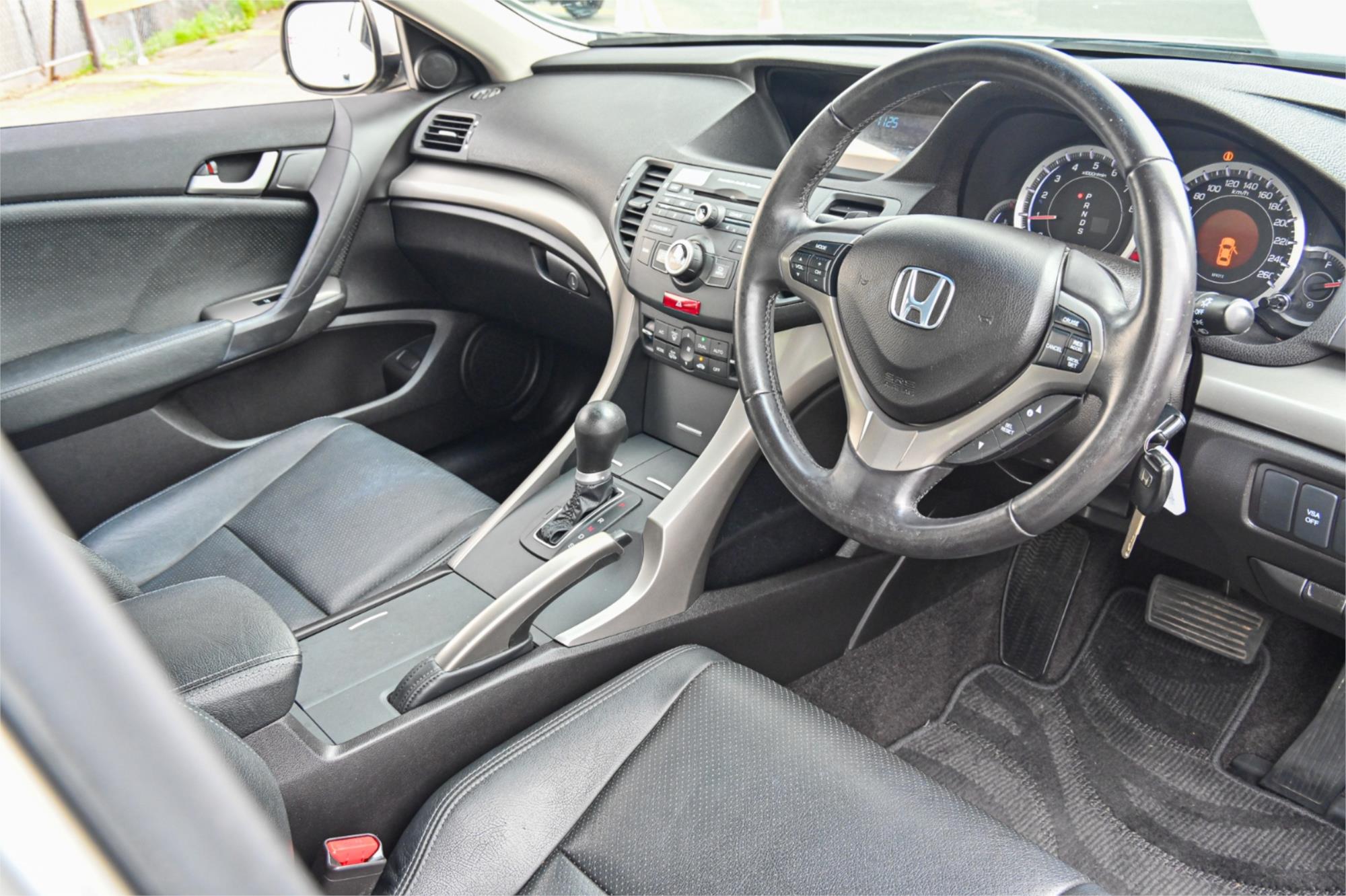 2010 HONDA ACCORD 10 EURO LUXURY 5 SP AUTOMATIC 4D SEDAN