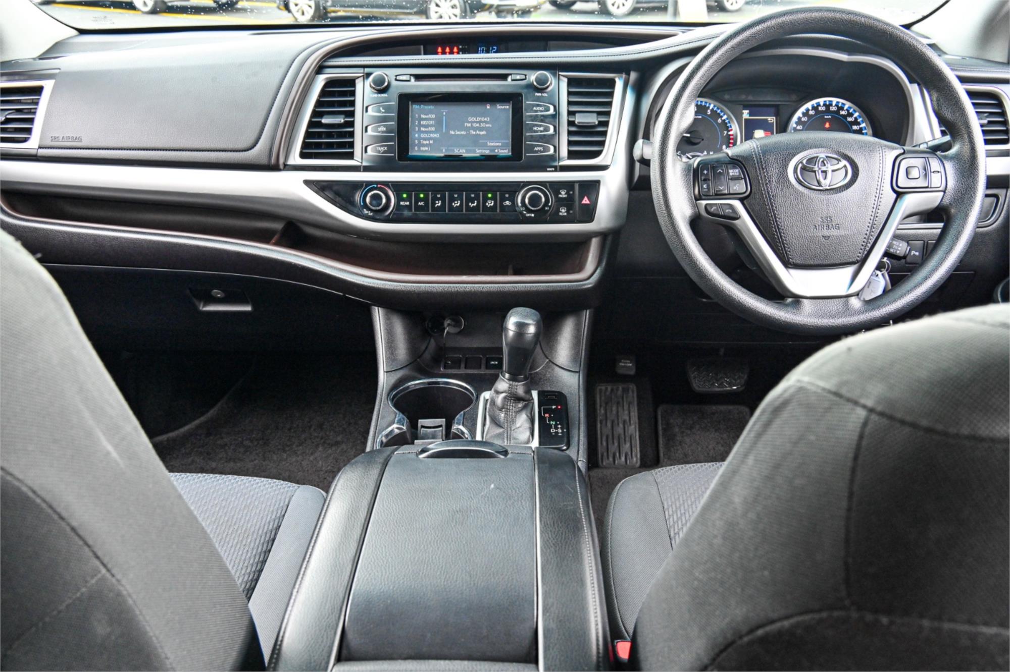 2017 TOYOTA KLUGER GSU50R MY17 GX (4x2) 8 SP AUTOMATIC 4D WAGON