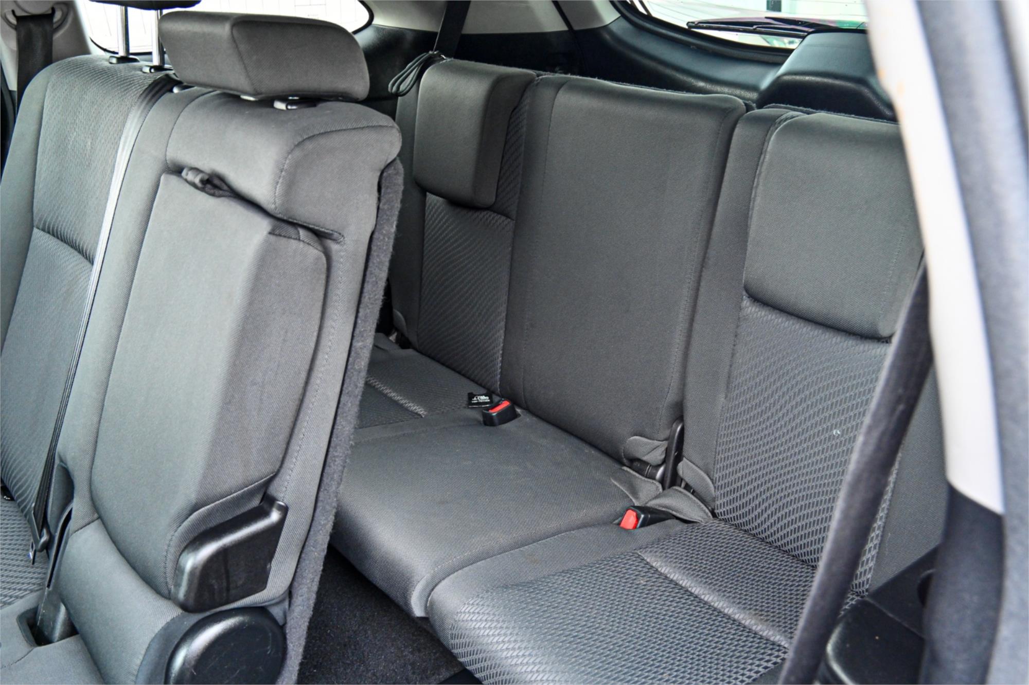 2017 TOYOTA KLUGER GSU50R MY17 GX (4x2) 8 SP AUTOMATIC 4D WAGON