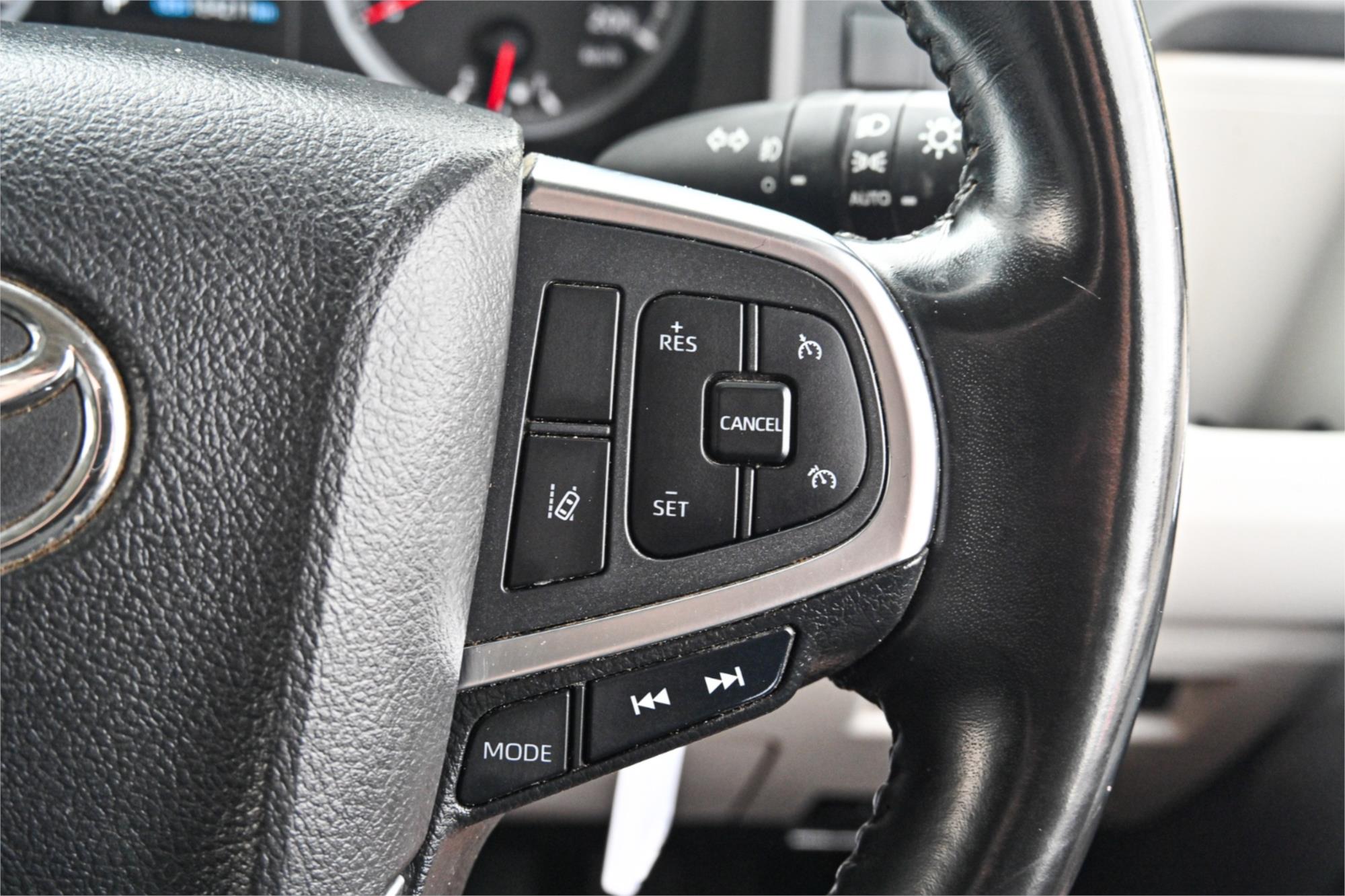 2022 TOYOTA HIACE GDH300R LWB 6 SP AUTO SEQUENTIAL 5D VAN