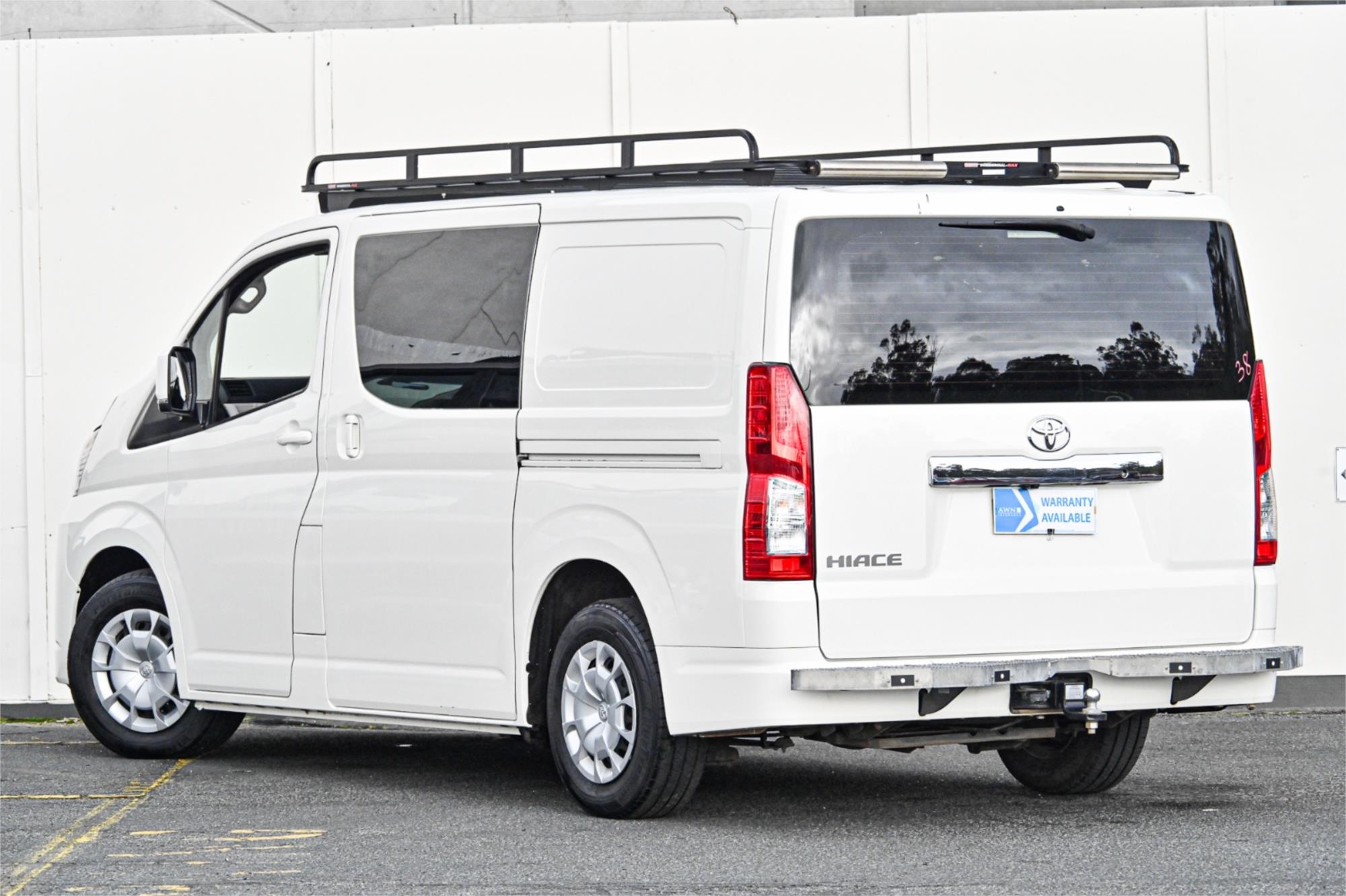 2022 TOYOTA HIACE GDH300R LWB 6 SP AUTO SEQUENTIAL 5D VAN