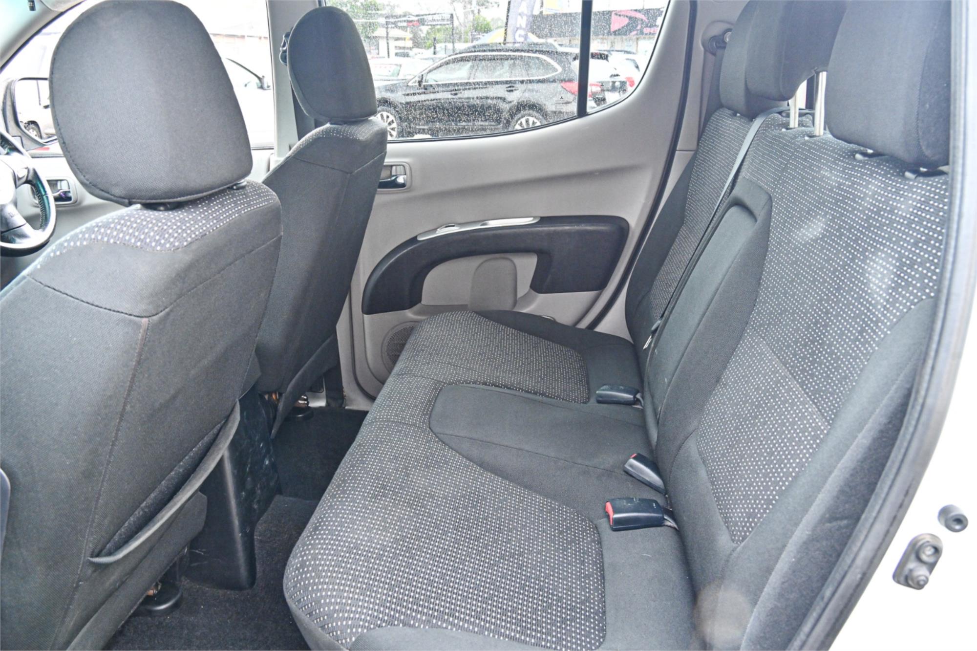 2012 MITSUBISHI TRITON MN MY12 GLX-R (4x4) 5 SP AUTOMATIC (4X4) DOUBLE CAB UTILITY