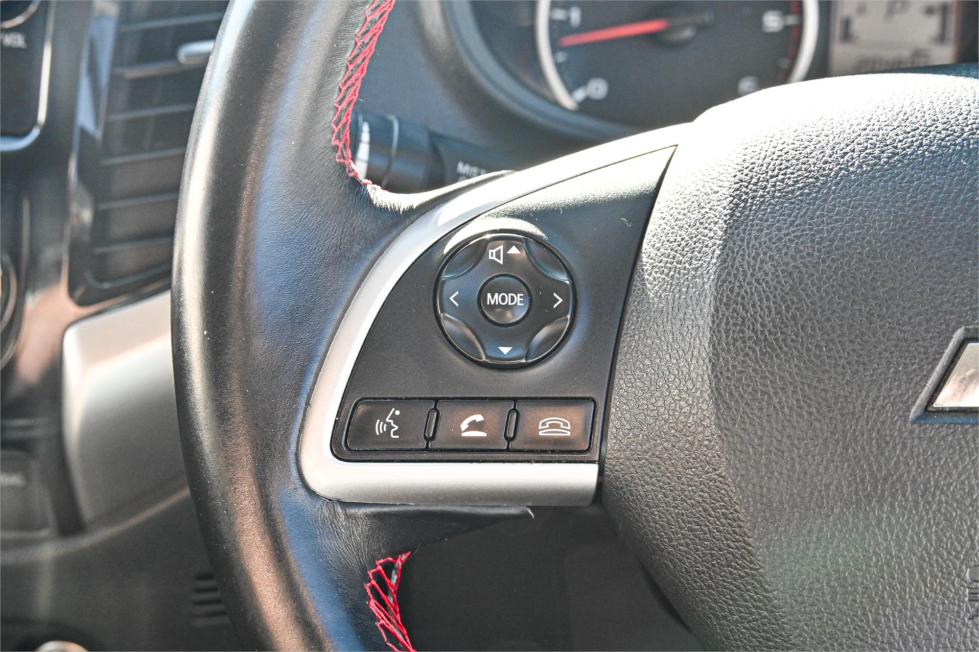 2017 MITSUBISHI TRITON MQ MY17 GLX PLUS (4x4) 5 SP AUTOMATIC DUAL CAB UTILITY