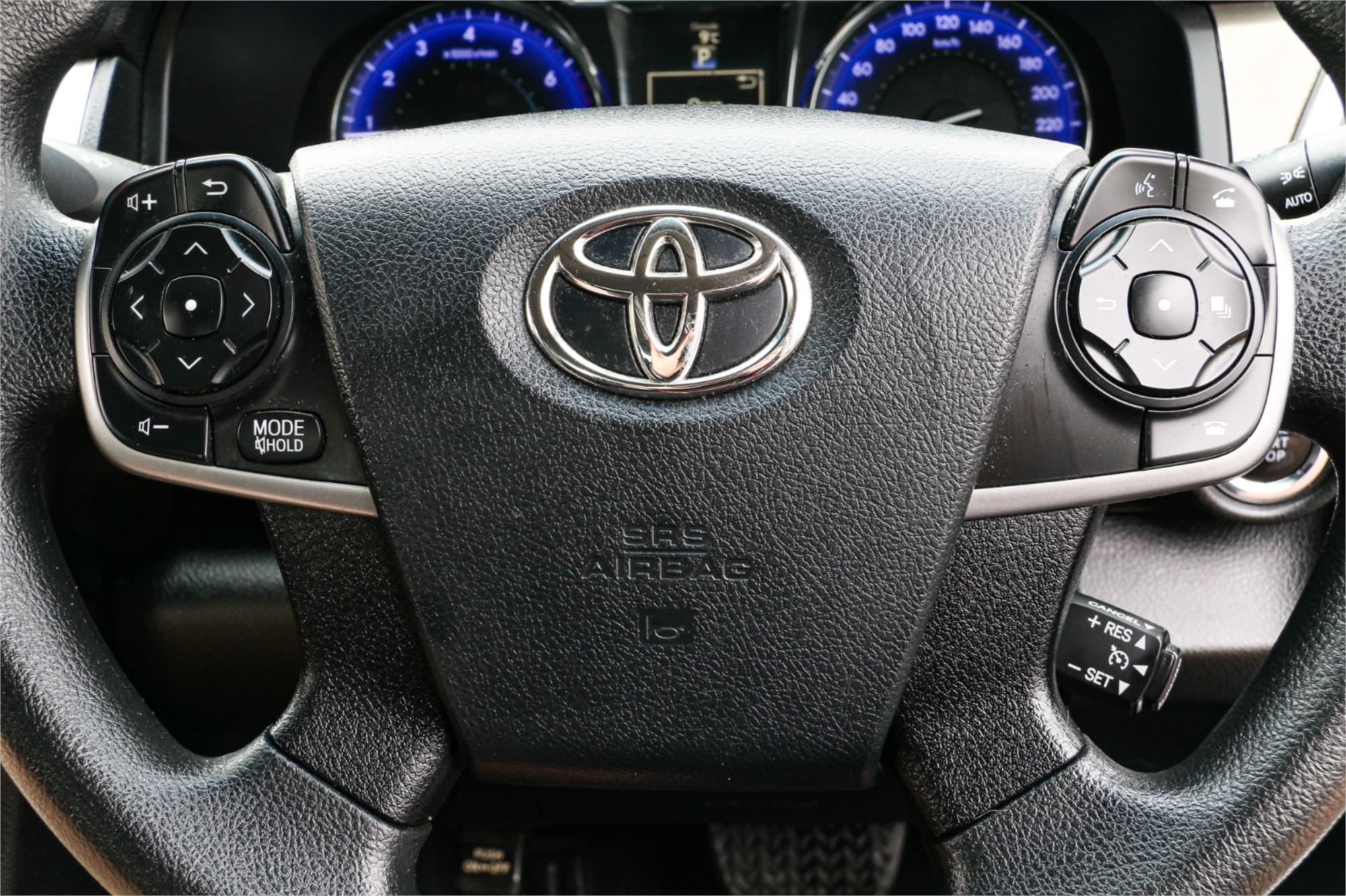 2015 TOYOTA AURION GSV50R AT-X 6 SP AUTOMATIC 4D SEDAN