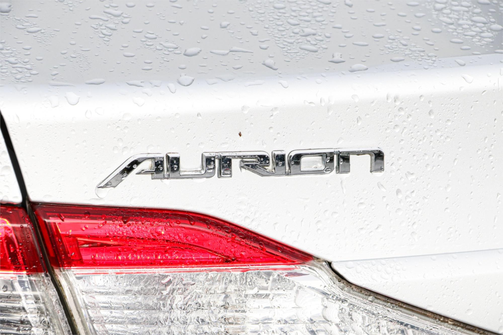 2015 TOYOTA AURION GSV50R AT-X 6 SP AUTOMATIC 4D SEDAN