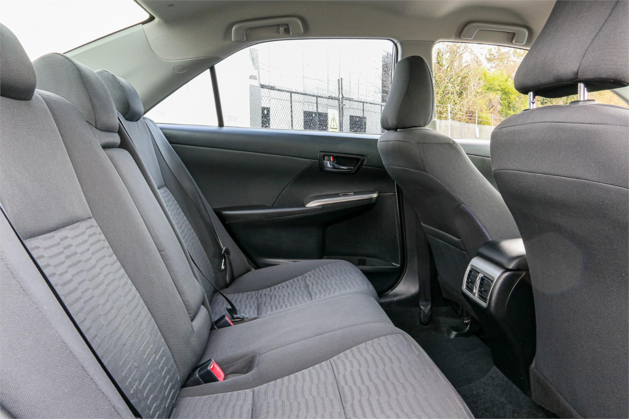 2015 TOYOTA AURION GSV50R AT-X 6 SP AUTOMATIC 4D SEDAN