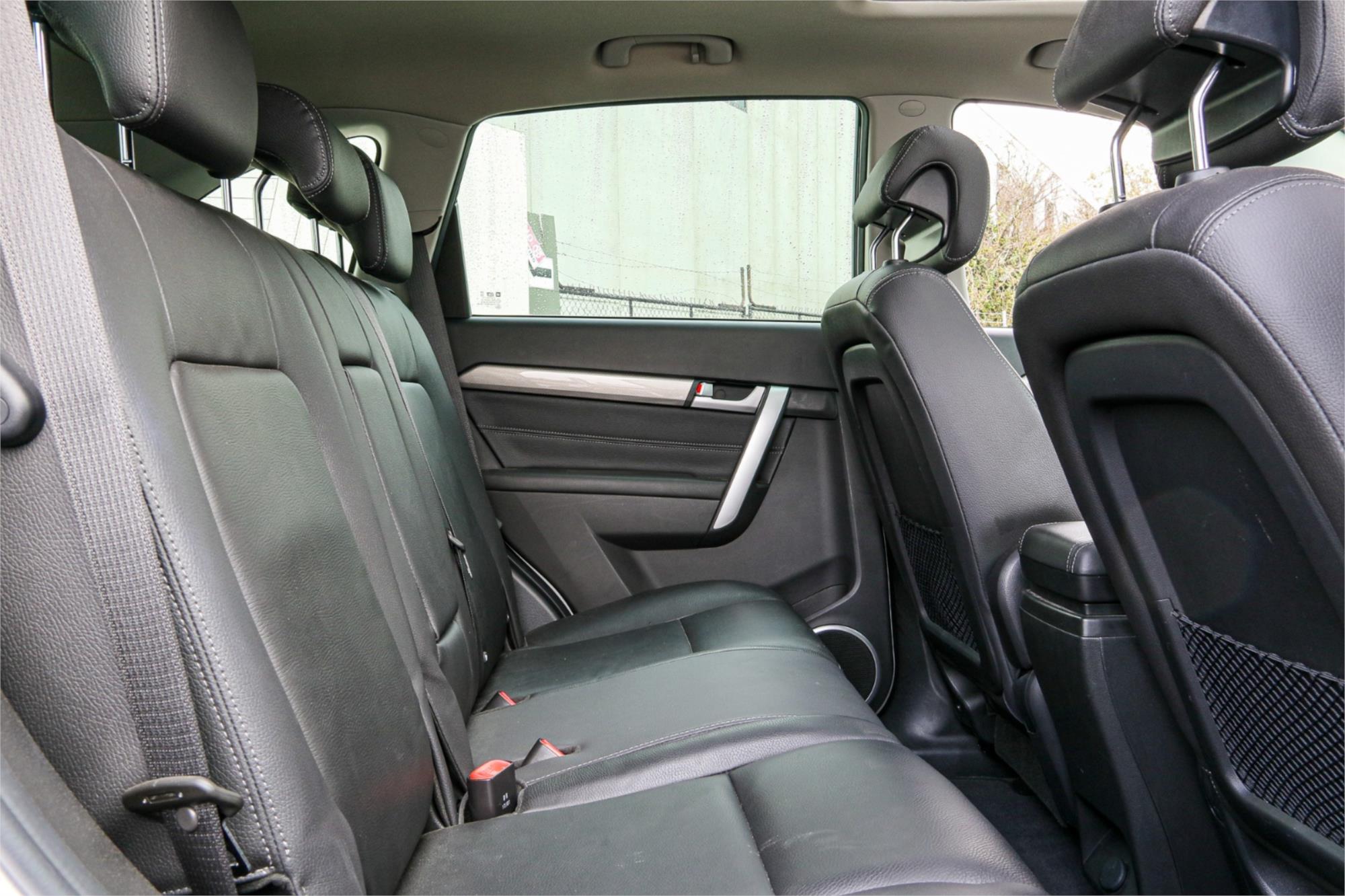2017 HOLDEN CAPTIVA CG MY17 ACTIVE 5 SEATER 6 SP AUTOMATIC 4D WAGON