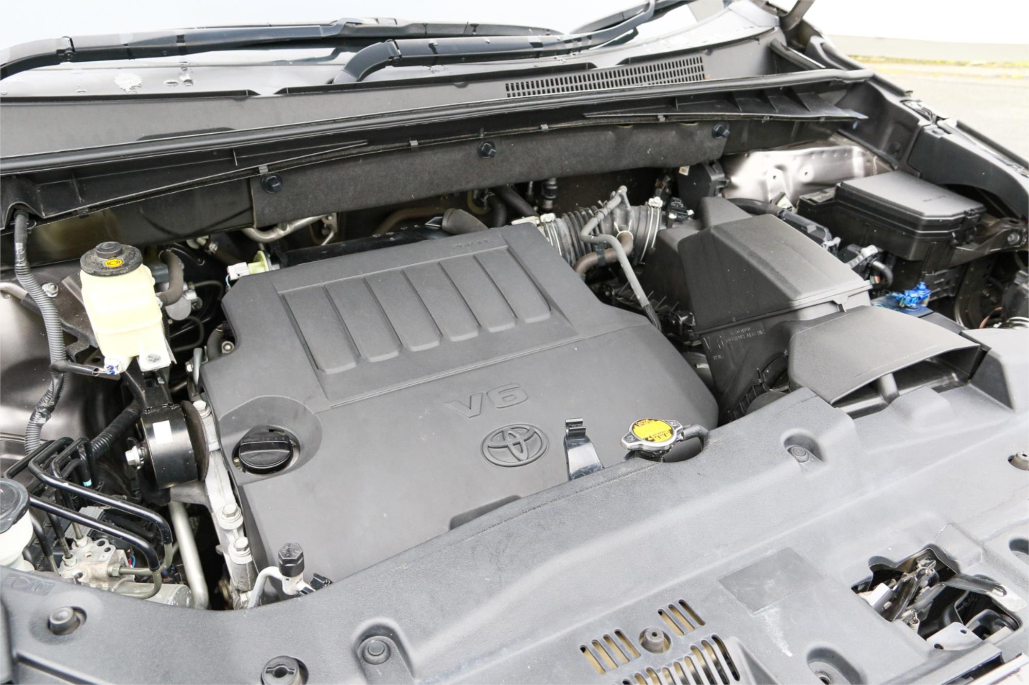 2014 TOYOTA KLUGER GSU55R GRANDE (4x4) 6 SP AUTOMATIC 4D WAGON