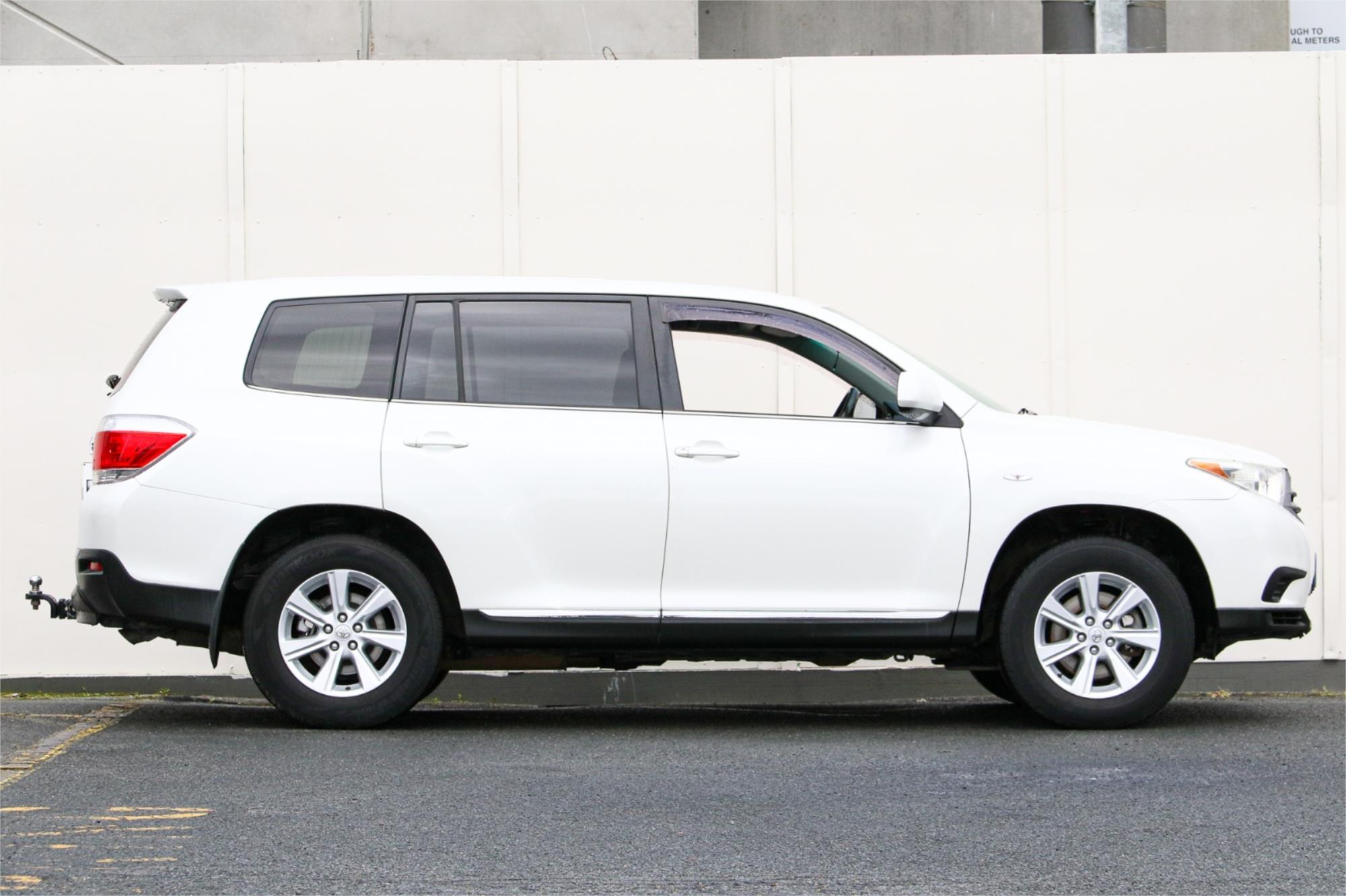2013 TOYOTA KLUGER GSU40R MY13 UPGRADE KX-S (FWD) 5 SP AUTOMATIC 4D WAGON