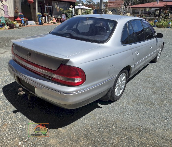 2002 HOLDEN STATESMAN WHII V6 4 SP AUTOMATIC 4D SEDAN