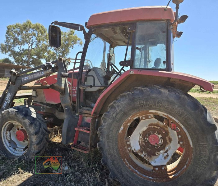 MCCORMICK CX95 TRACTOR