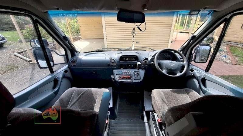 2006 MERCEDES-BENZ SPRINTER (SWB) AUTOMATIC CAMPER VAN
