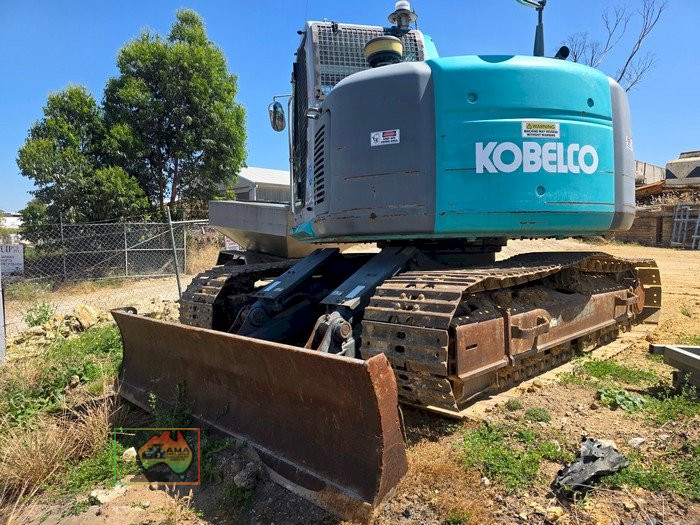 2004 KOBELCO SK135SR-7