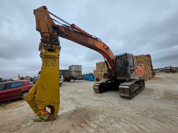 HITACHI ZX200