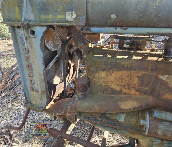 FORDSON E27N TRACTOR