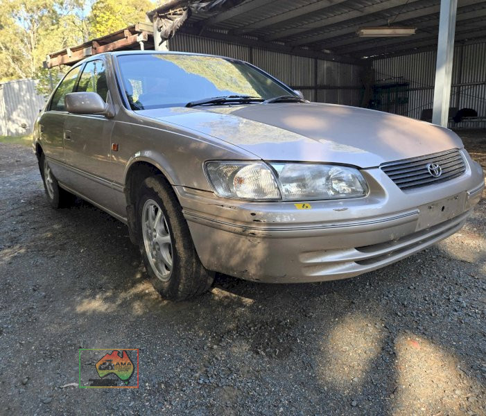 1998 TOYOTA VIENTA MCV20R VXi 4 SP AUTOMATIC 4D SEDAN