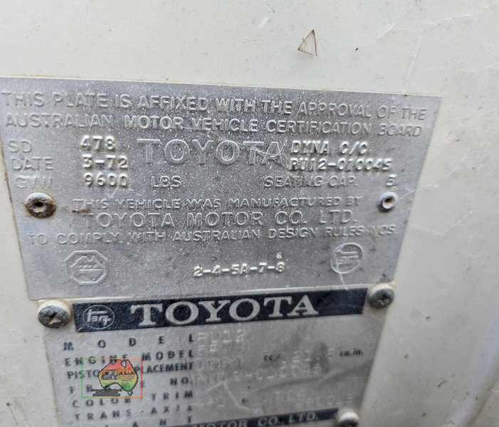 1972 TOYOTA DYNA MANUAL TRAY