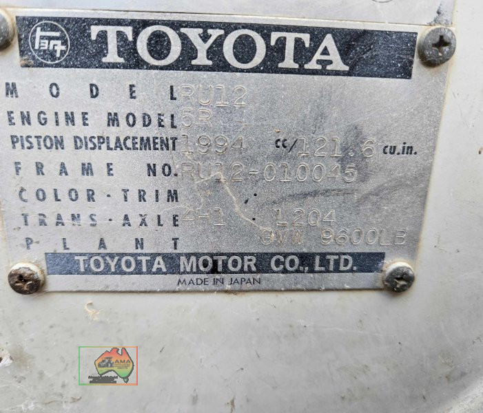 1972 TOYOTA DYNA MANUAL TRAY