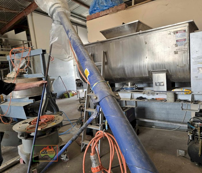 (11298) PENCIL AUGER WITH HOPPER