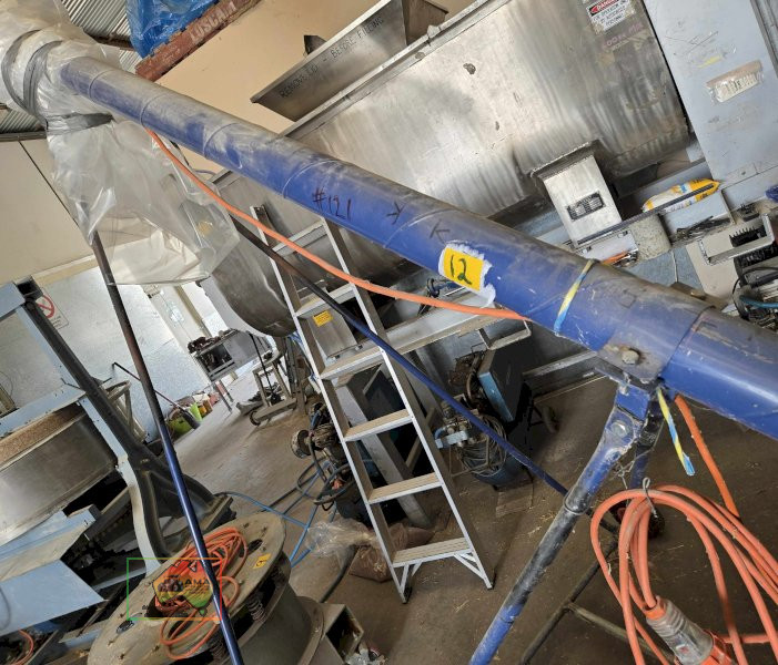 (11298) PENCIL AUGER WITH HOPPER